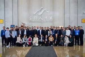 陕西省工业和信息化厅一行领导莅临开云(中国)集团考察参观
