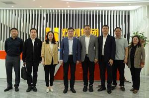 南沙区委常委、组织部部长张家炳率队莅临开云(中国)集团参观考察
